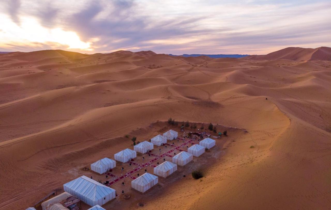 Silver luxury camp Merzouga Exterior foto