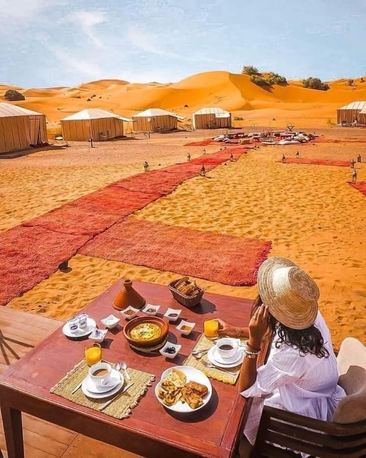 Silver luxury camp Merzouga Exterior foto